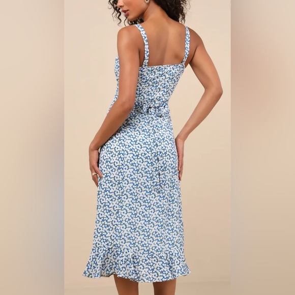 Lulus Chic Blue and White Floral Midi Dress - Picture 3 of 5
